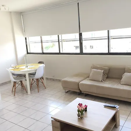 Le Monte Cristo Apartment *